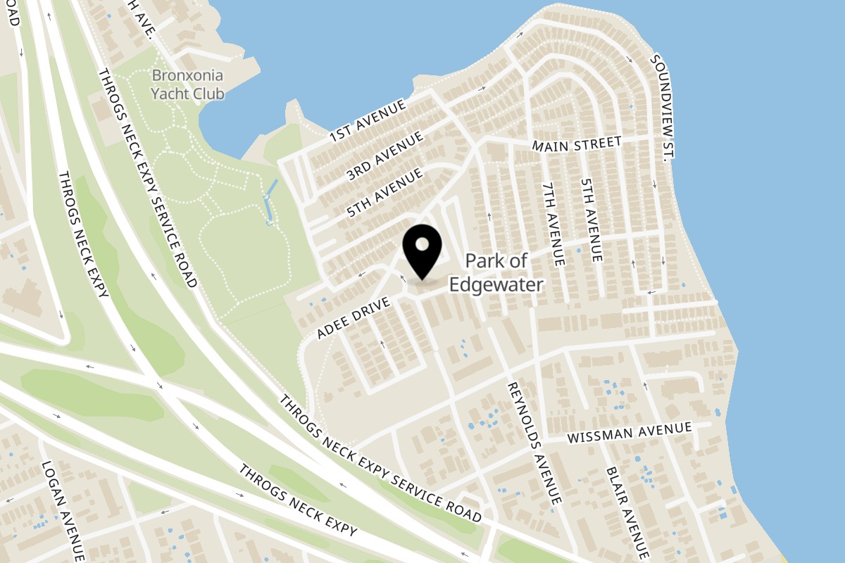 Map showing the location of Ruane's Deli on 2 Center Edgewater Park in Bronx